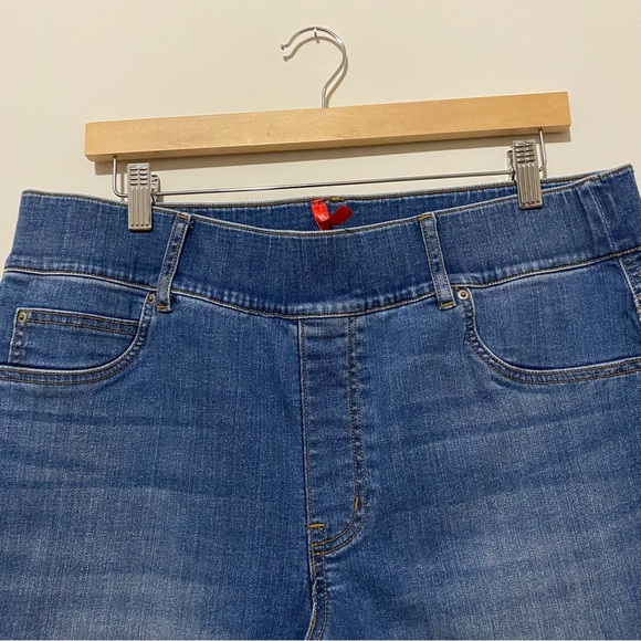 Spanx Dark Wash Cropped Pull-On Jeans 2X - Picture 2 of 8